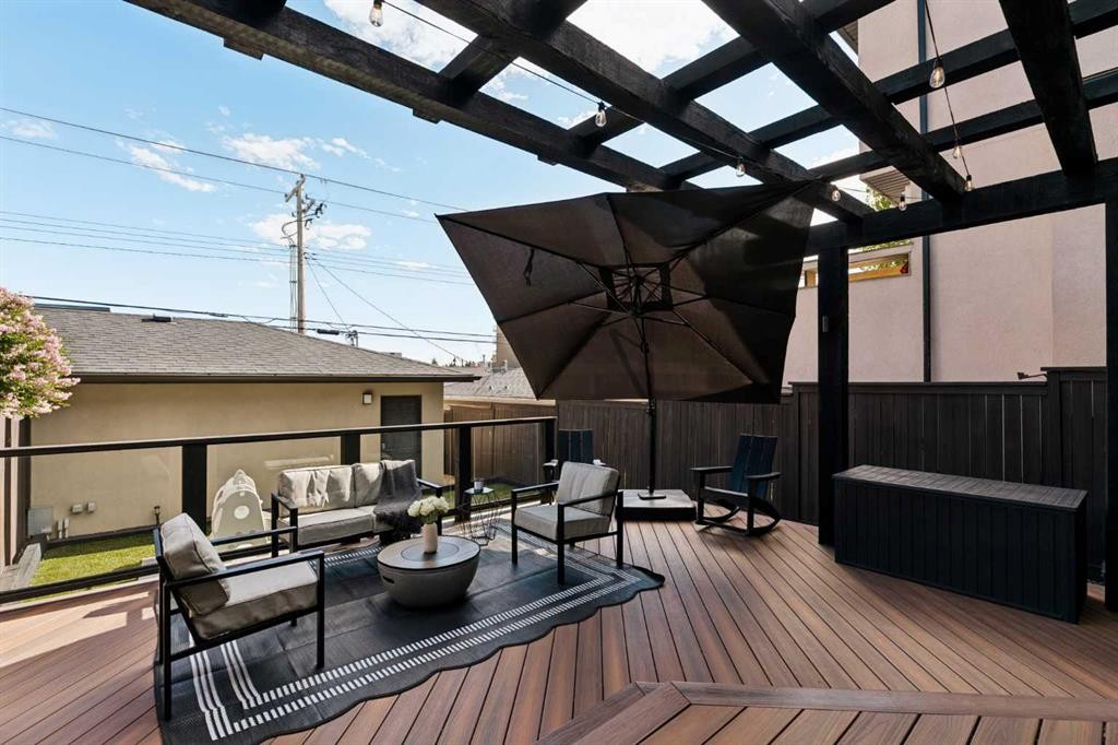 2003 32 Avenue Sw, Calgary, AB - Outdoor With Deck Patio Veranda With Exterior