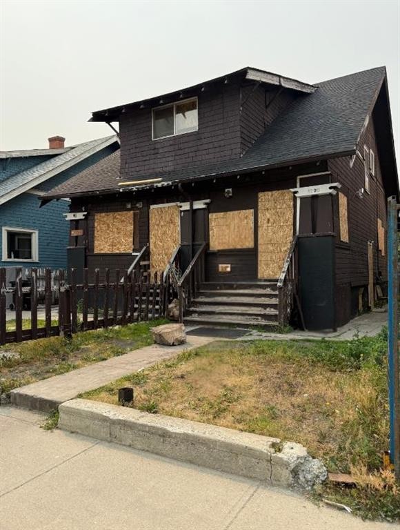 1703 12 Avenue Sw, Calgary, AB - Outdoor