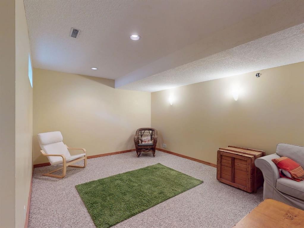 55 Hampshire Grove Nw, Calgary, AB - Indoor