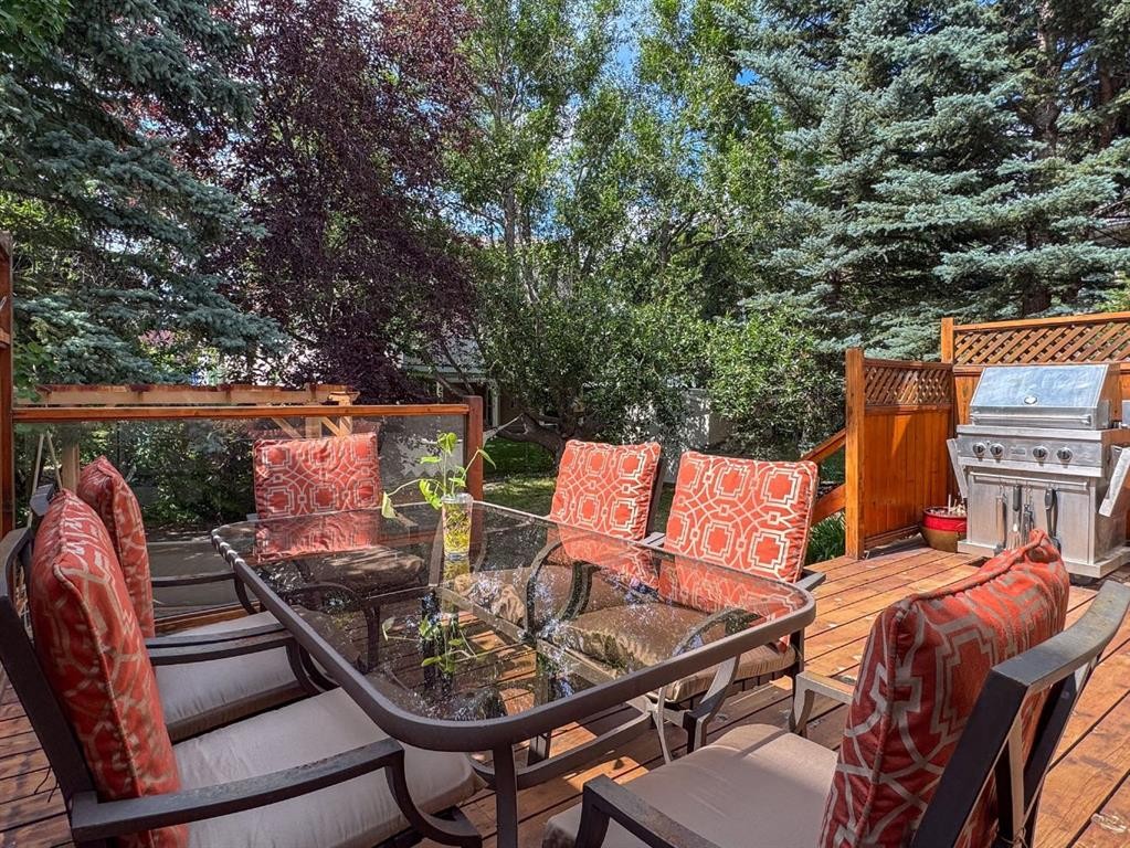 55 Hampshire Grove Nw, Calgary, AB - Outdoor With Deck Patio Veranda