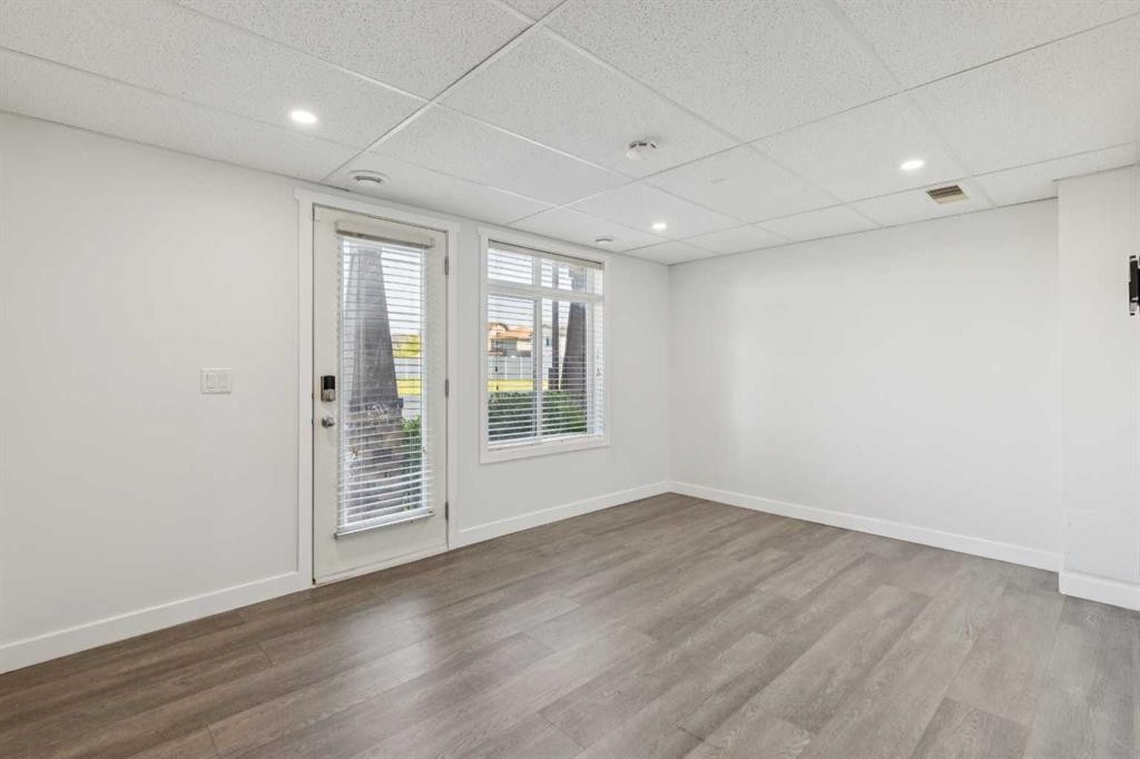 409 Copperpond Landing Se, Calgary, AB - Indoor Photo Showing Other Room