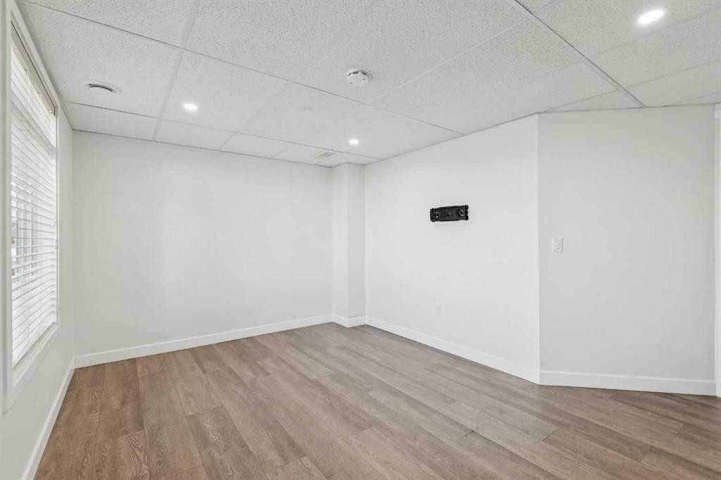 409 Copperpond Landing Se, Calgary, AB - Indoor Photo Showing Other Room