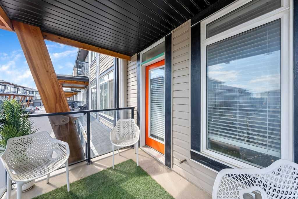 116 Savanna Walk Ne, Calgary, AB - Outdoor With Exterior