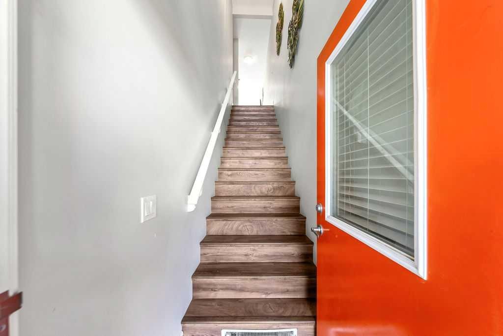 116 Savanna Walk Ne, Calgary, AB - Indoor Photo Showing Other Room