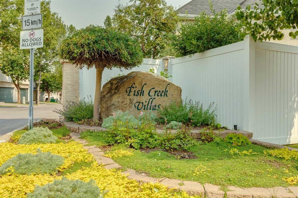 58 Candle Terrace Sw, Calgary, AB - Outdoor