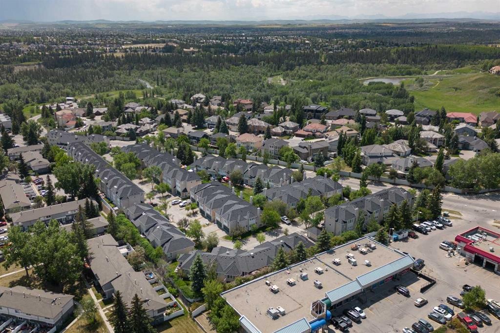 58 Candle Terrace Sw, Calgary, AB - Outdoor With View