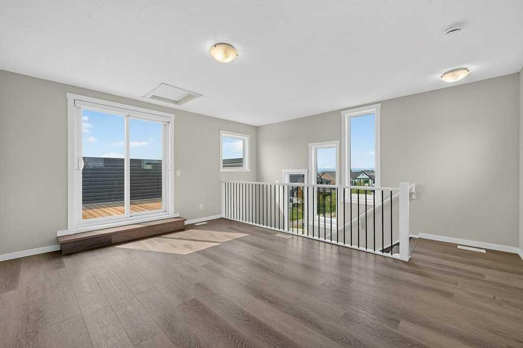 709-474 Seton Circle Se, Calgary, AB - Indoor Photo Showing Other Room