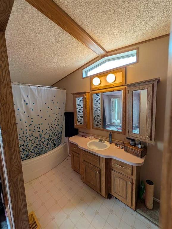 42-110 Highway 22, Cremona, AB
