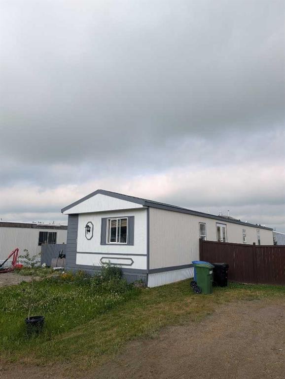 42-110 Highway 22, Cremona, AB