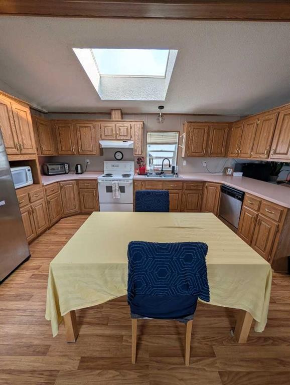 42-110 Highway 22, Cremona, AB
