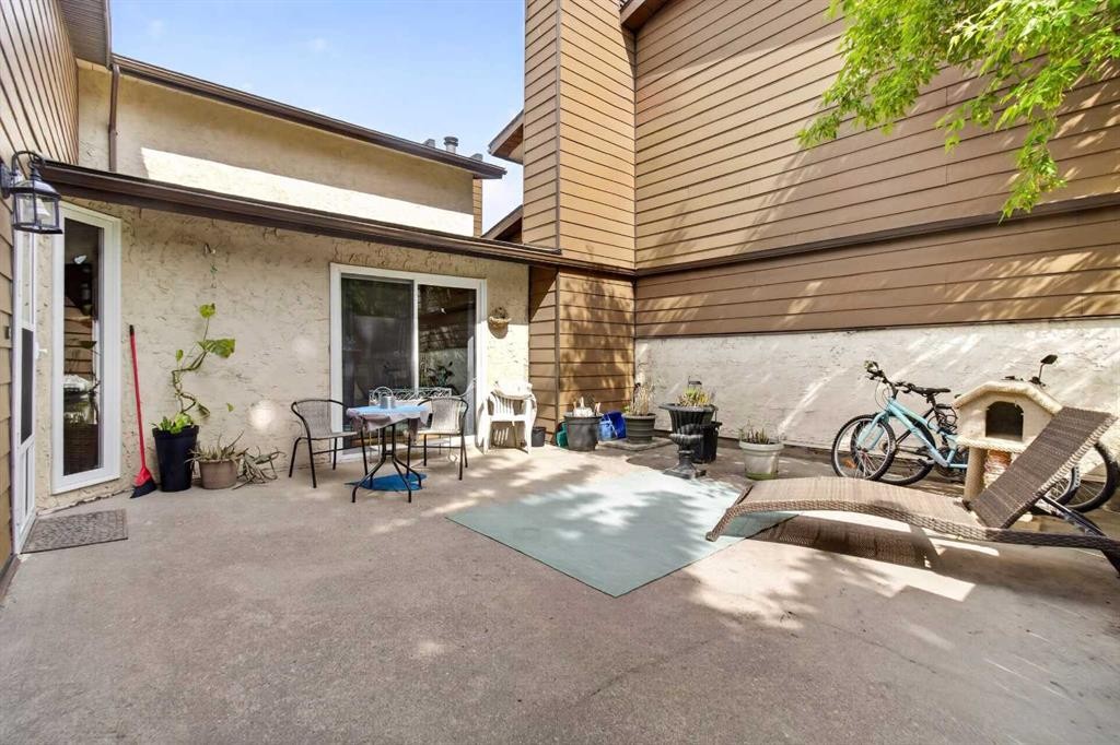 334-5404 10 Avenue Se, Calgary, AB - Outdoor With Deck Patio Veranda