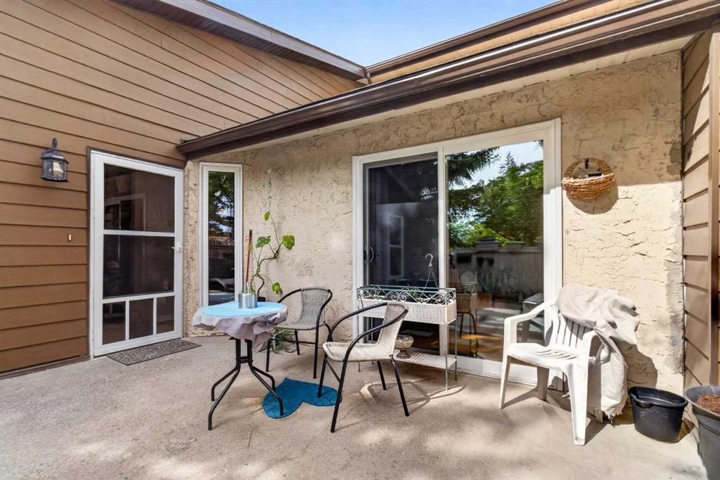 334-5404 10 Avenue Se, Calgary, AB - Outdoor With Deck Patio Veranda With Exterior