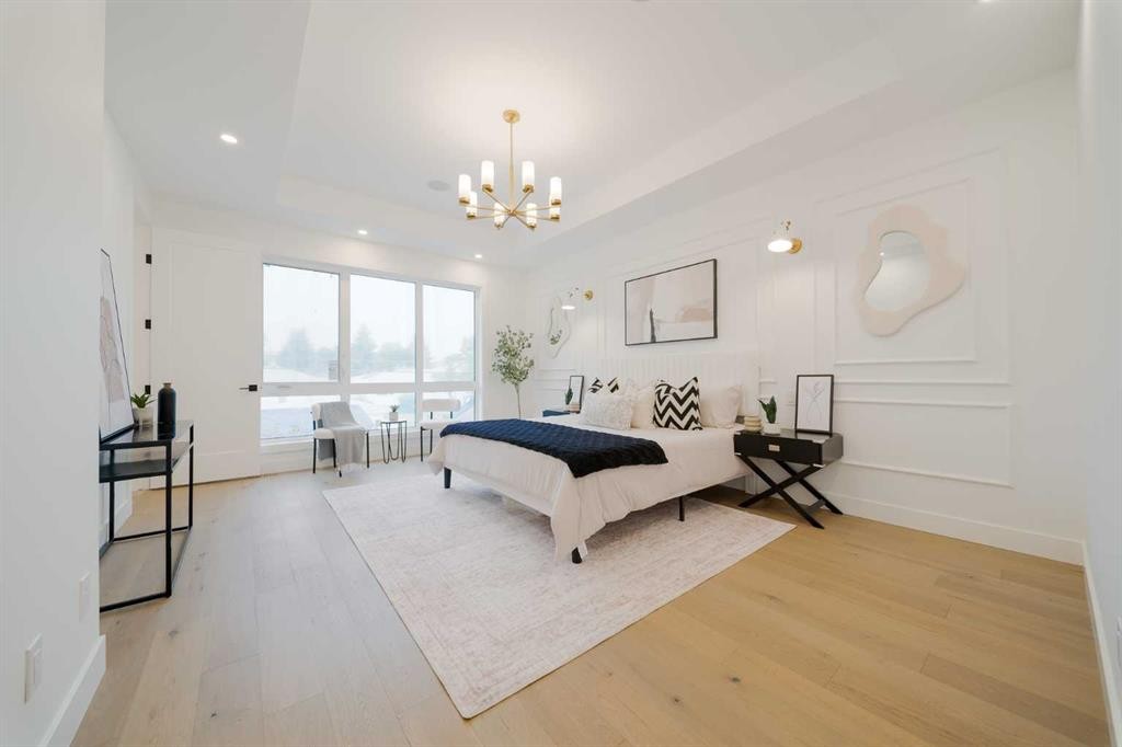 2207 Victoria Crescent Nw, Calgary, AB - Indoor