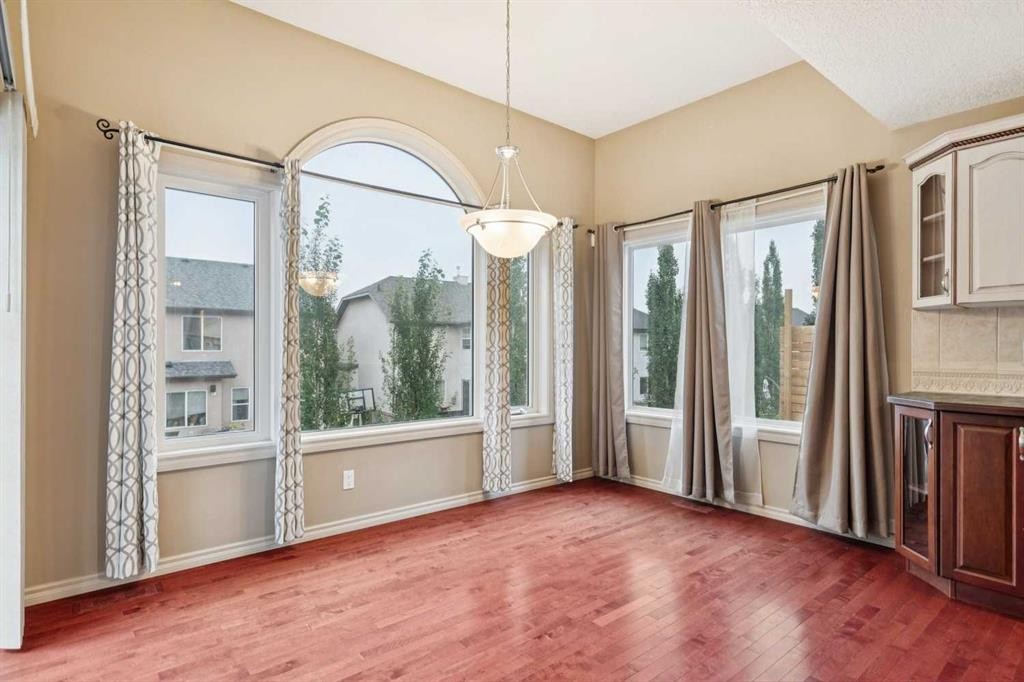 763 Cimarron Close, Okotoks, AB