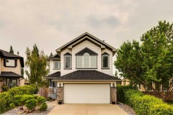 763 Cimarron Close Okotoks, AB T1S 1X3
