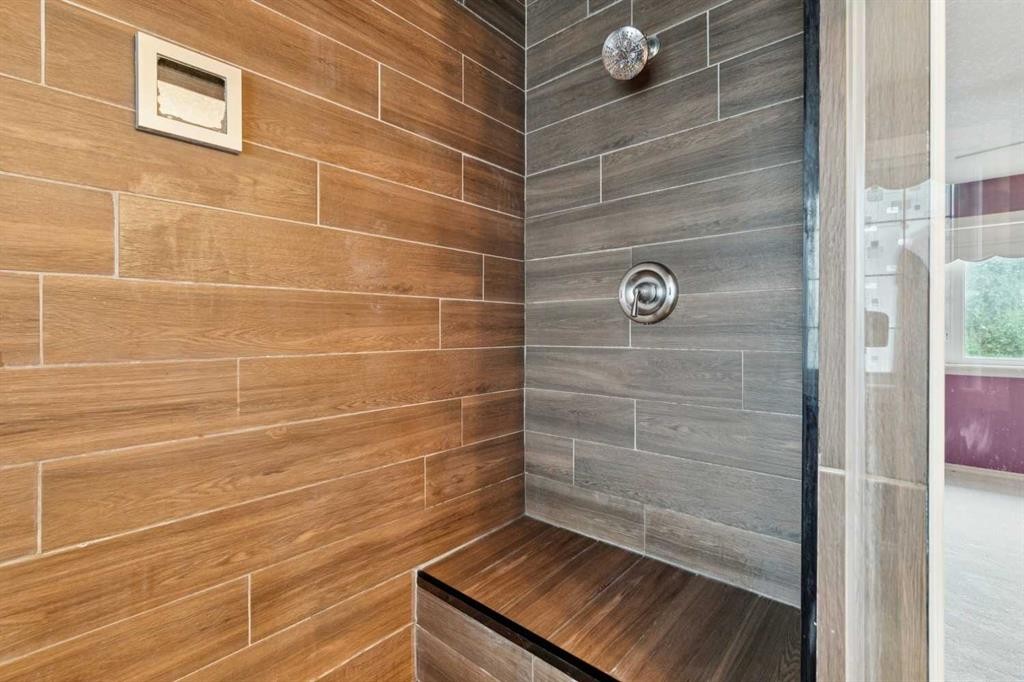 763 Cimarron Close, Okotoks, AB