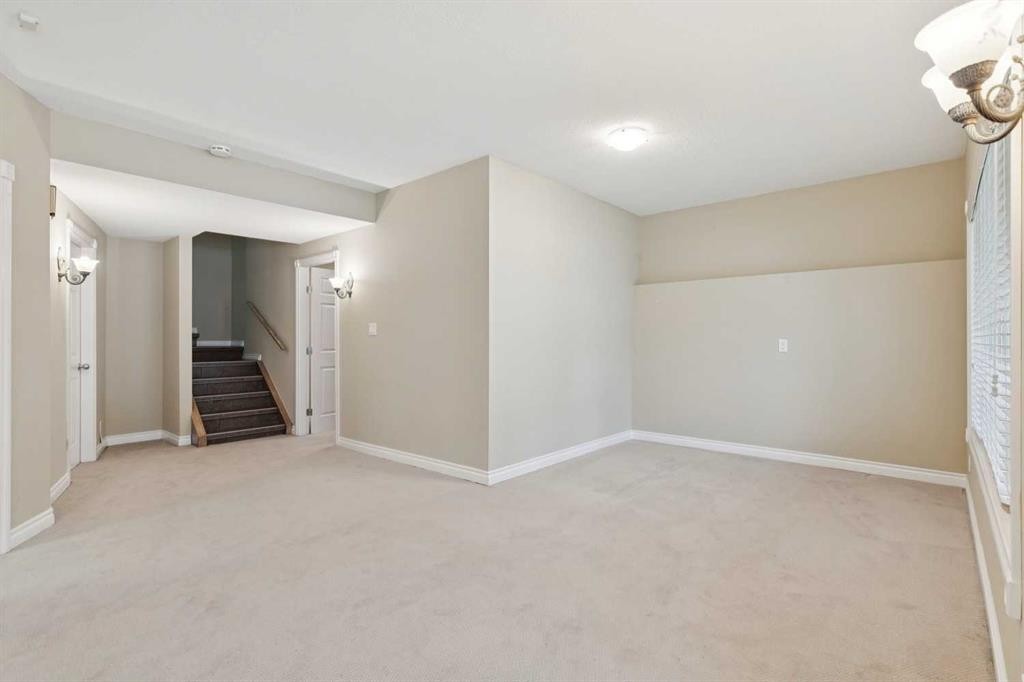 763 Cimarron Close, Okotoks, AB