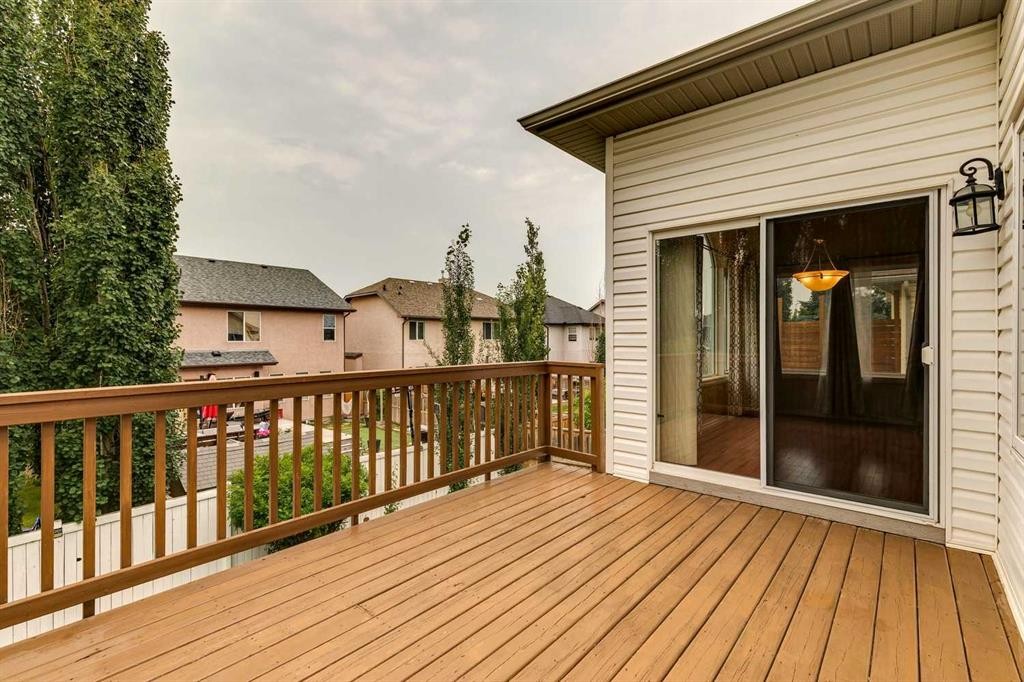 763 Cimarron Close, Okotoks, AB