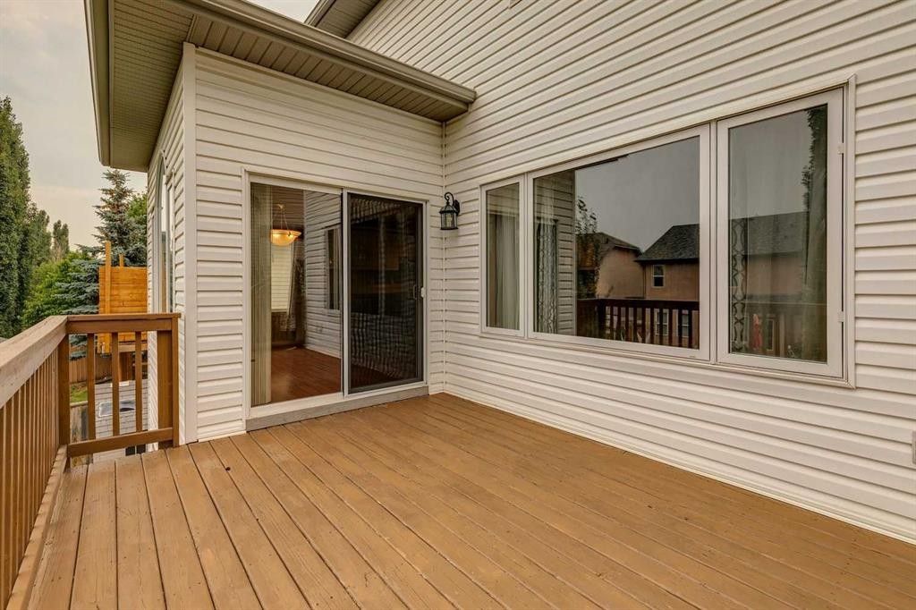 763 Cimarron Close, Okotoks, AB