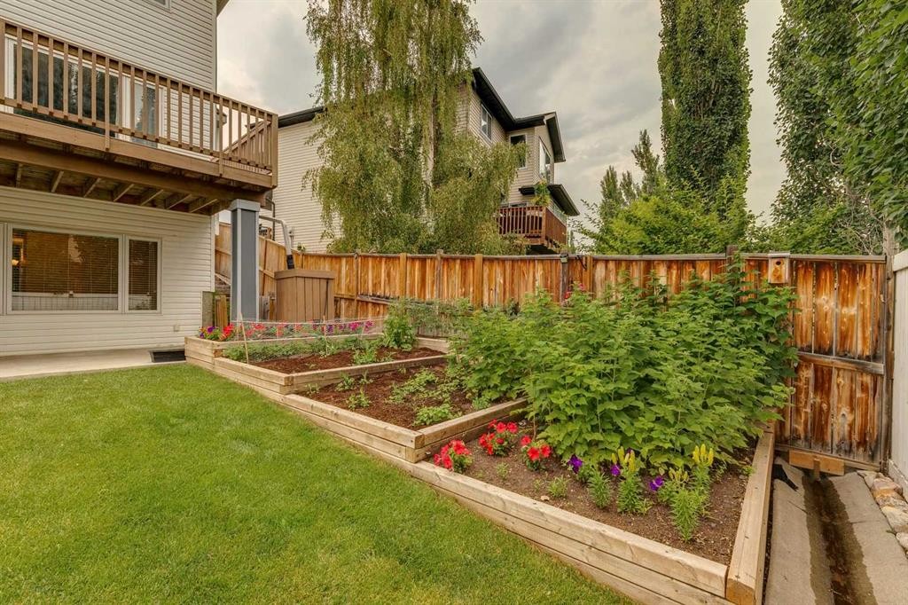 763 Cimarron Close, Okotoks, AB