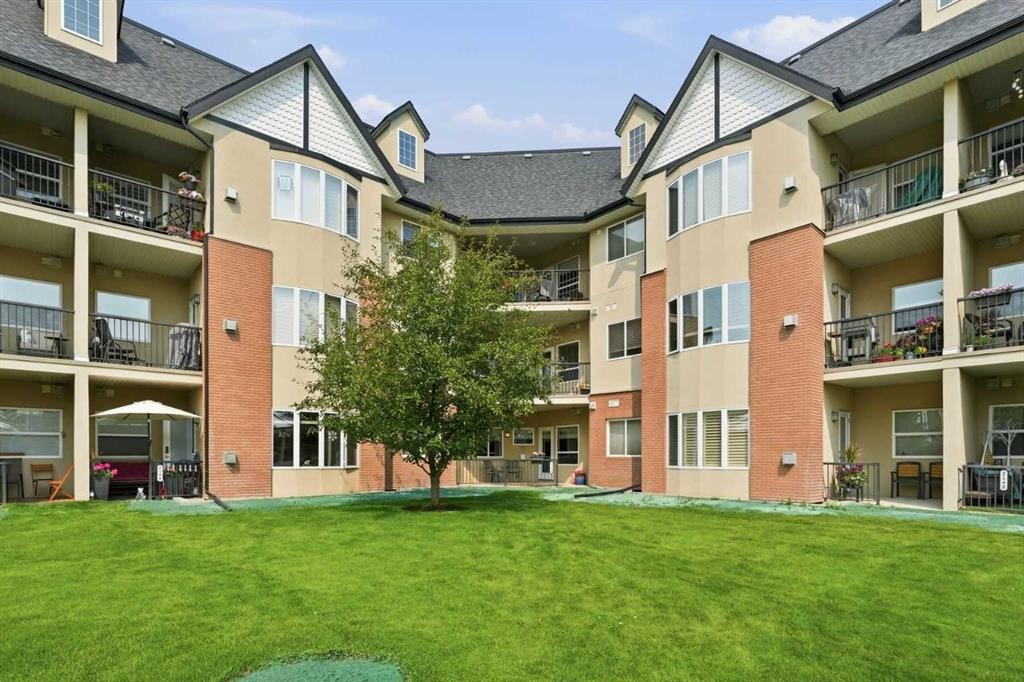 2144-48 Inverness Gate Se, Calgary, AB - Outdoor