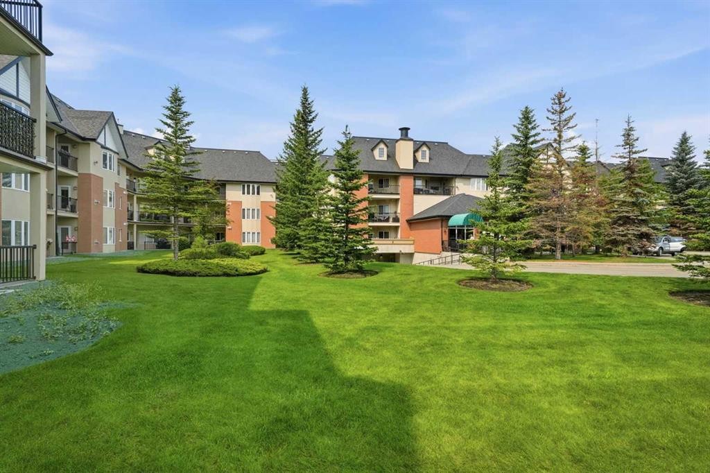 2144-48 Inverness Gate Se, Calgary, AB - Outdoor