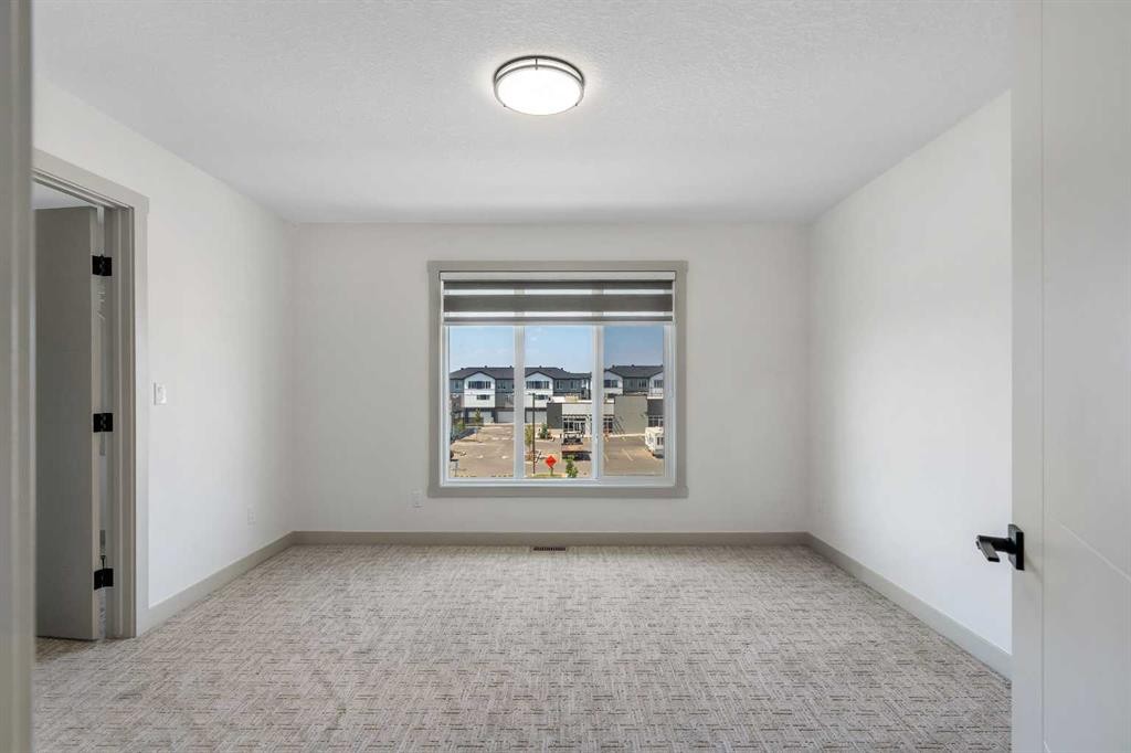 414 Corner Meadows Square Ne, Calgary, AB - Indoor Photo Showing Other Room