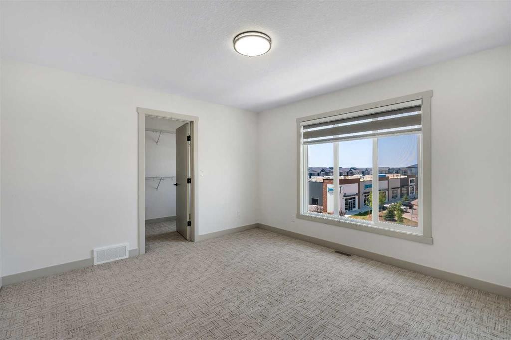 414 Corner Meadows Square Ne, Calgary, AB - Indoor Photo Showing Other Room