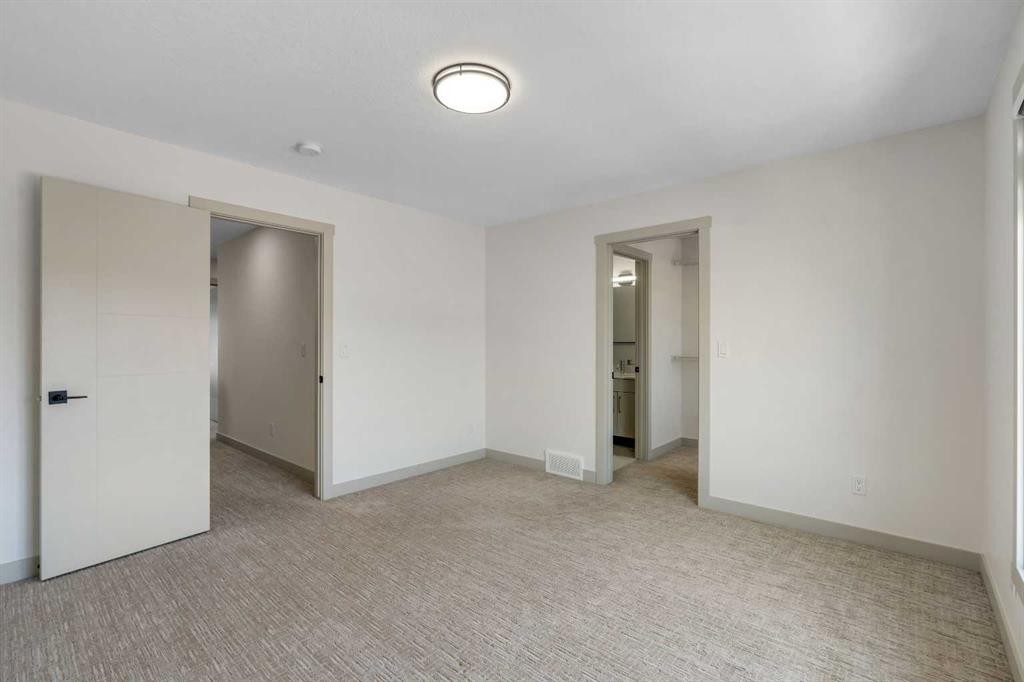 414 Corner Meadows Square Ne, Calgary, AB - Indoor Photo Showing Other Room