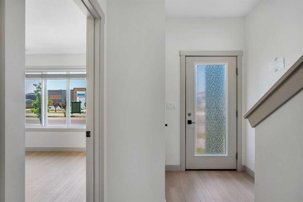 414 Corner Meadows Square Ne, Calgary, AB - Indoor Photo Showing Other Room