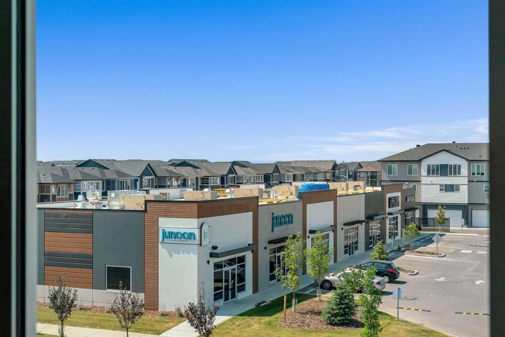 414 Corner Meadows Square Ne, Calgary, AB - Outdoor