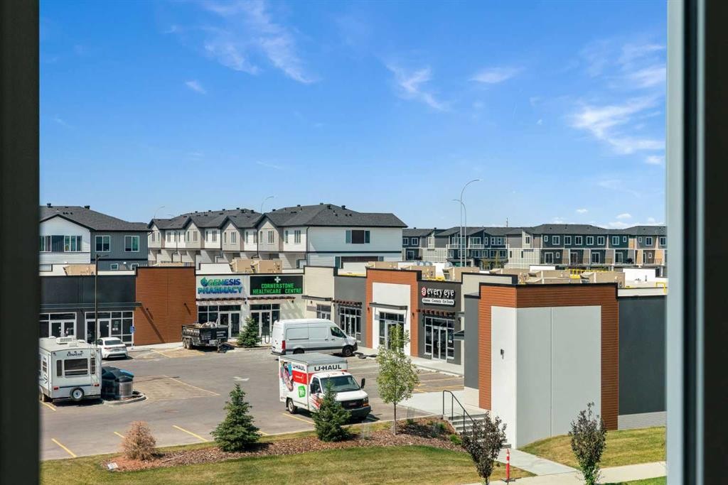 414 Corner Meadows Square Ne, Calgary, AB - Outdoor