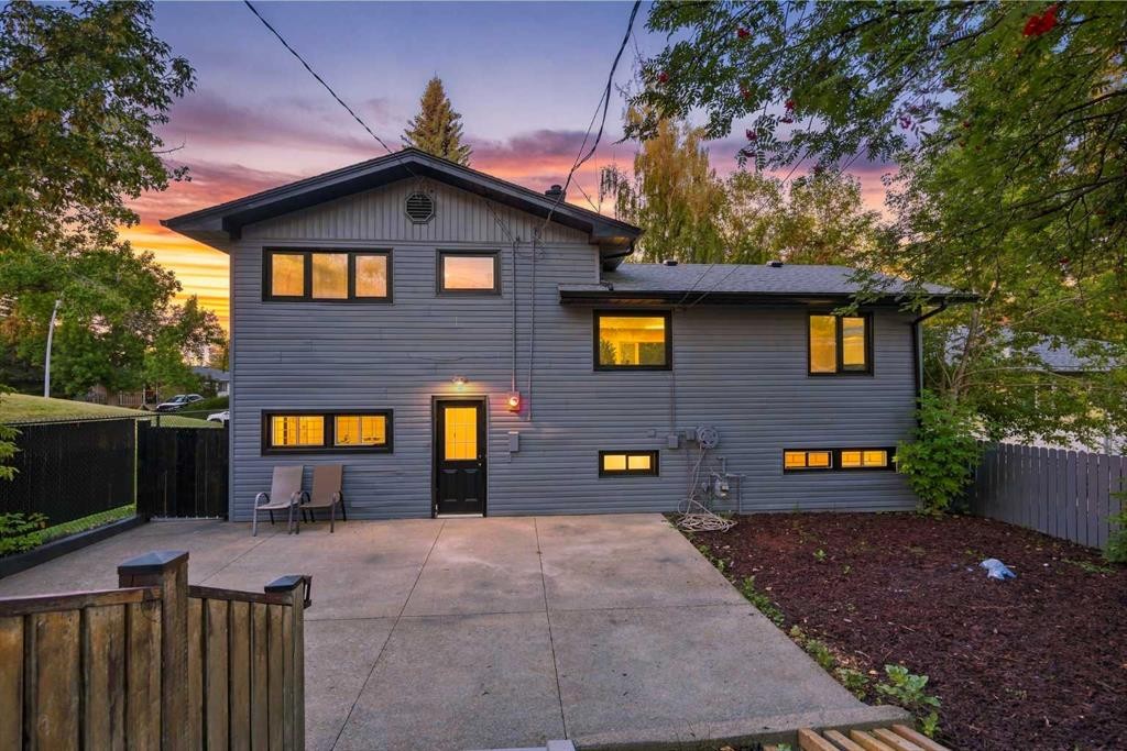 67 Flavelle Road Se, Calgary, AB