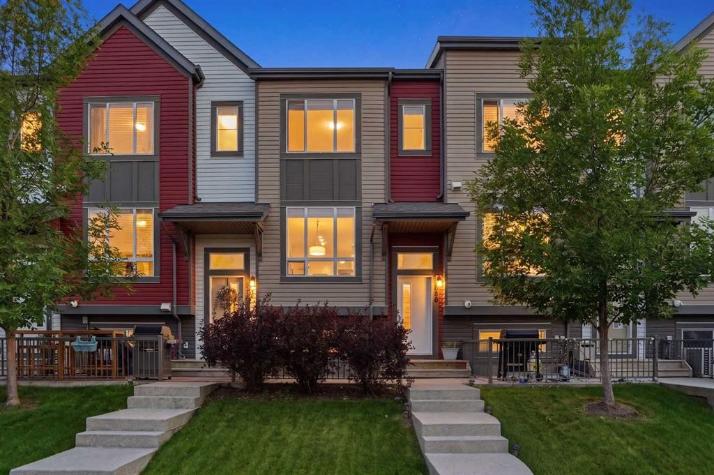 656 Copperpond Boulevard Se, Calgary, AB