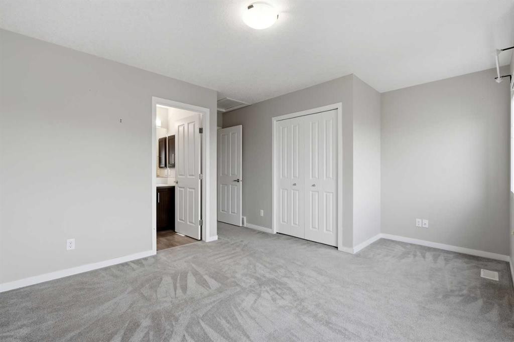 656 Copperpond Boulevard Se, Calgary, AB