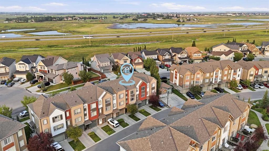 656 Copperpond Boulevard Se, Calgary, AB