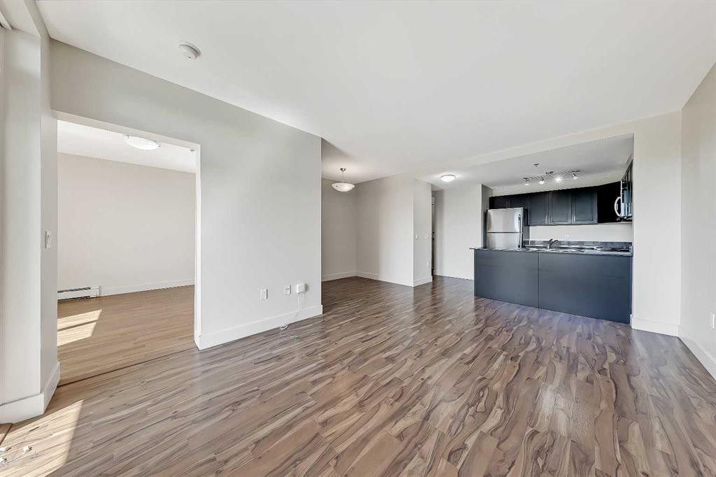 514-955 Mcpherson Road Ne, Calgary, AB - Indoor
