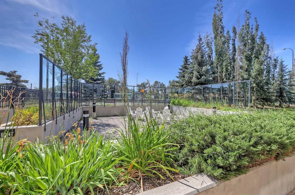 514-955 Mcpherson Road Ne, Calgary, AB - Outdoor