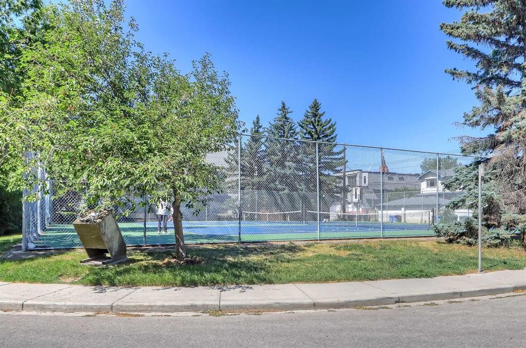 514-955 Mcpherson Road Ne, Calgary, AB - Outdoor With View