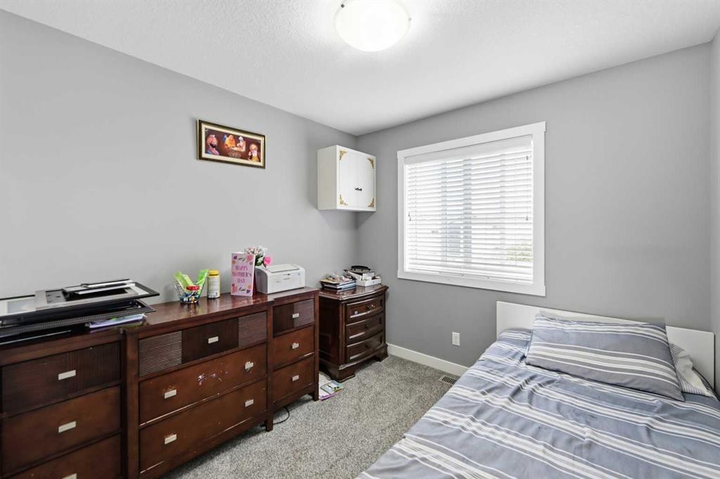 1636 Cornerstone Boulevard Ne, Calgary, AB - Indoor Photo Showing Bedroom