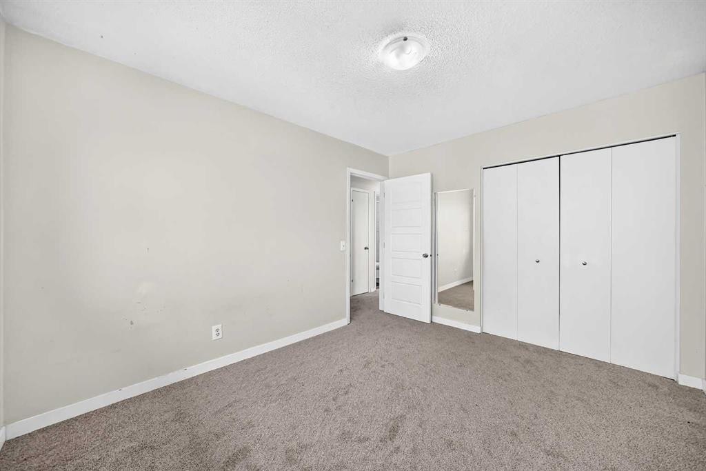 37 Martingrove Way Ne, Calgary, AB - Indoor