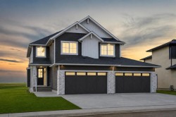 118 North Bridges Garden Langdon, AB T0J 1X3