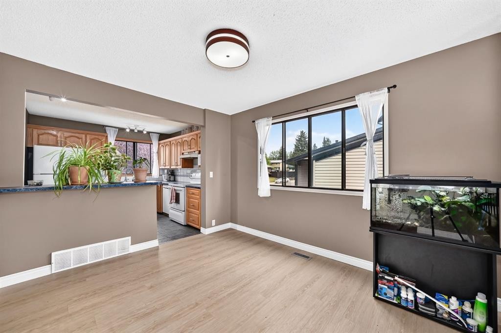 961 Ranchview Crescent Nw, Calgary, AB