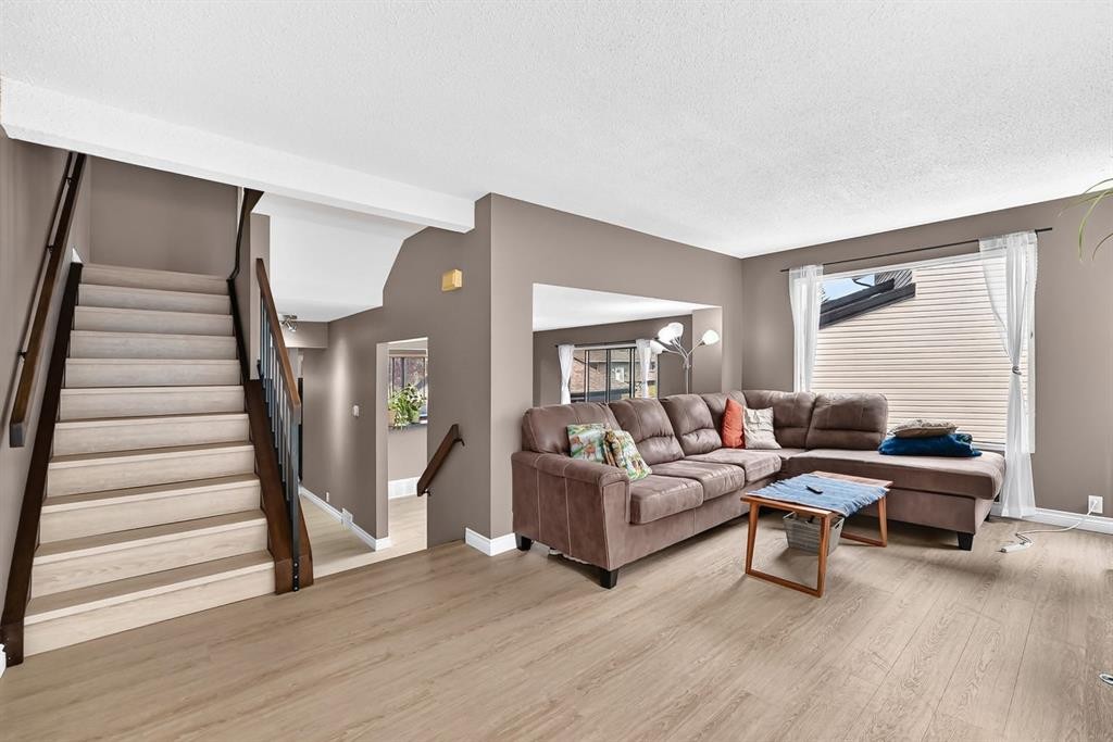 961 Ranchview Crescent Nw, Calgary, AB