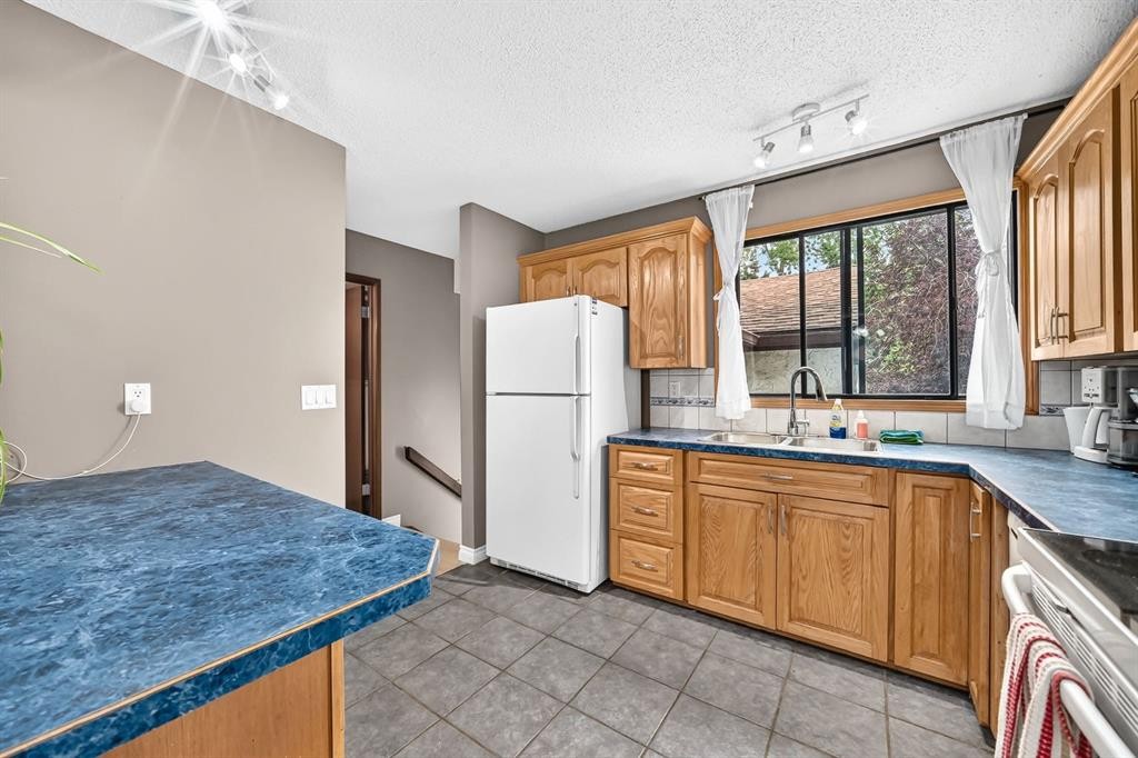 961 Ranchview Crescent Nw, Calgary, AB