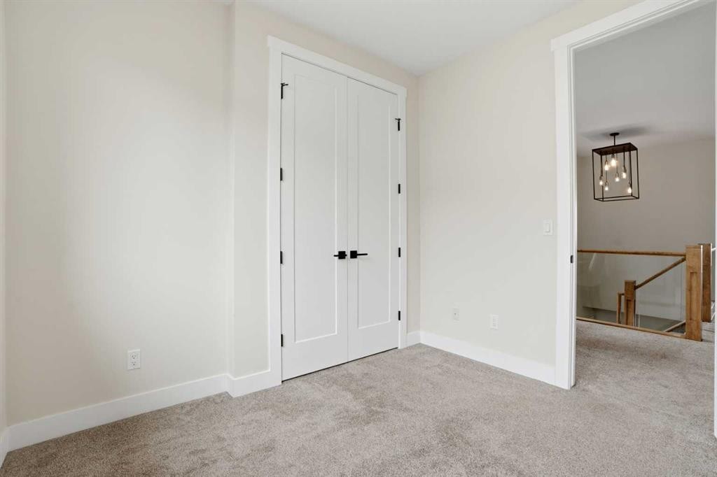 3817 Centre A Street Ne, Calgary, AB - Indoor Photo Showing Other Room