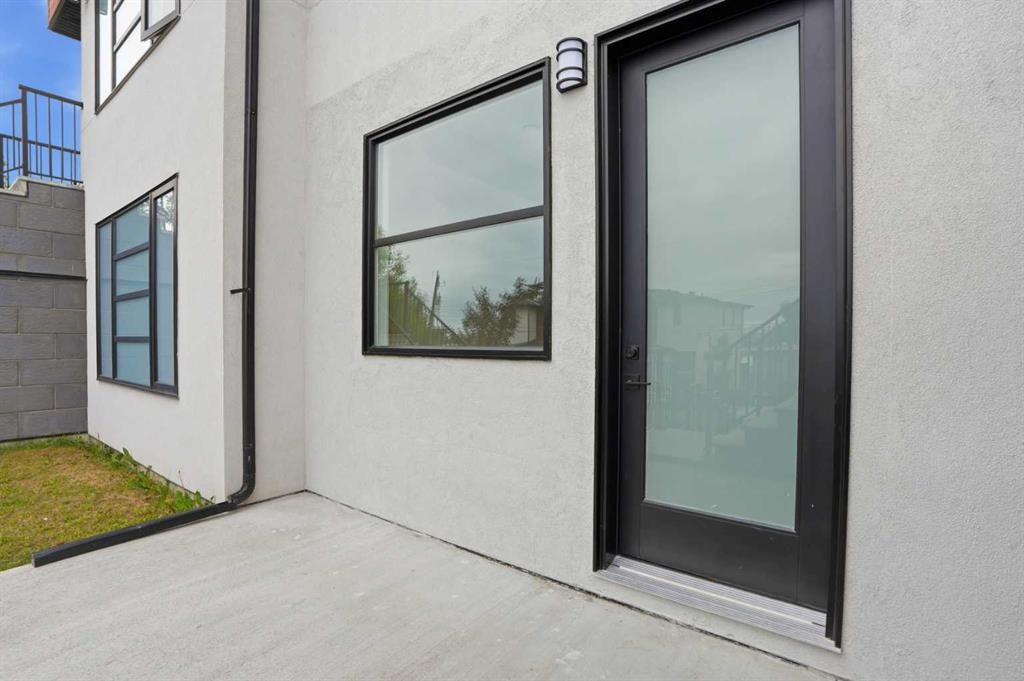 3817 Centre A Street Ne, Calgary, AB - Outdoor With Exterior