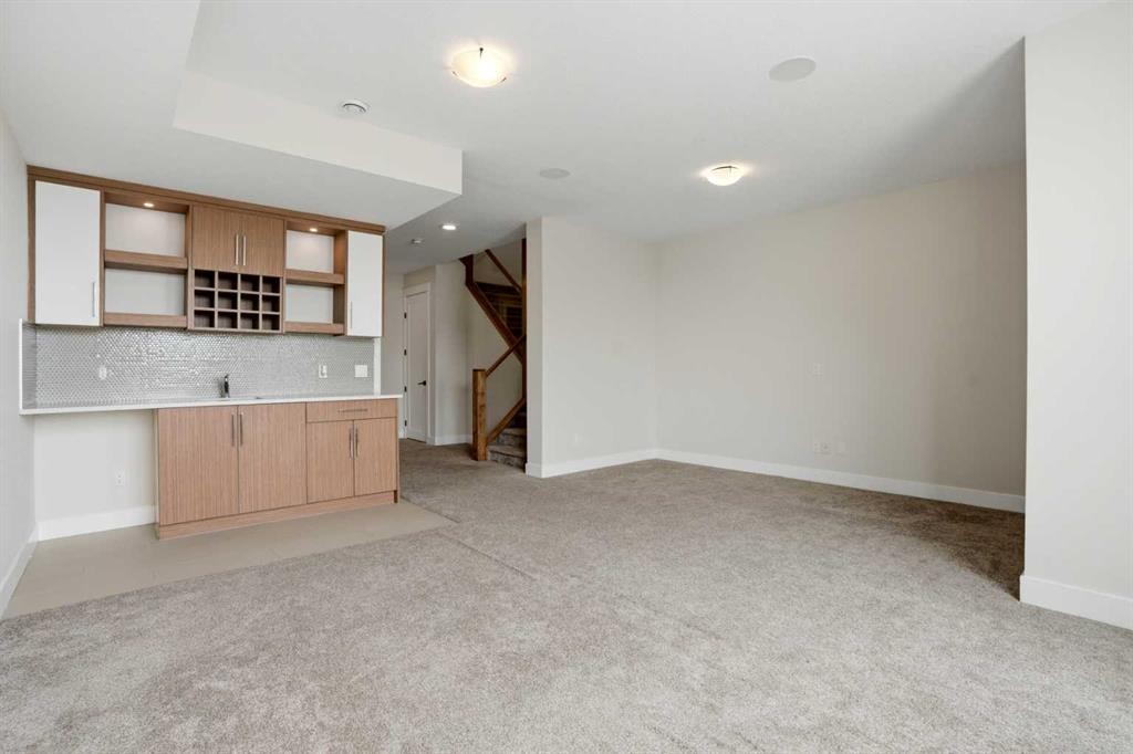 3817 Centre A Street Ne, Calgary, AB - Indoor