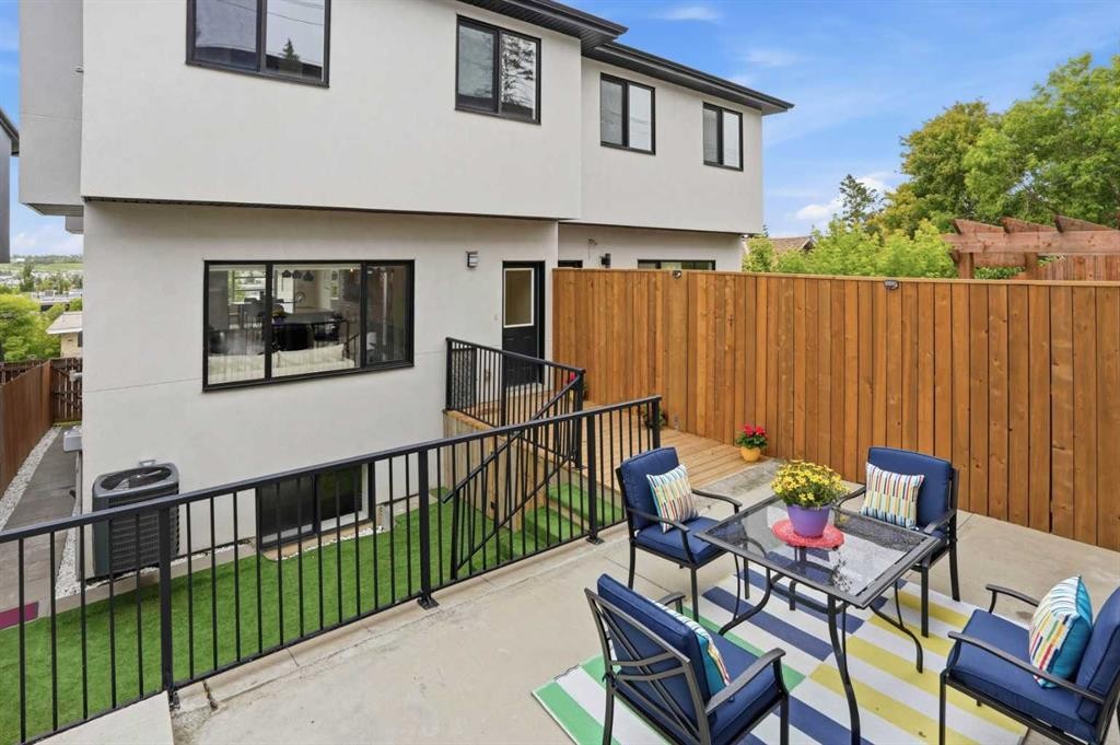 3817 Centre A Street Ne, Calgary, AB - Outdoor With Exterior