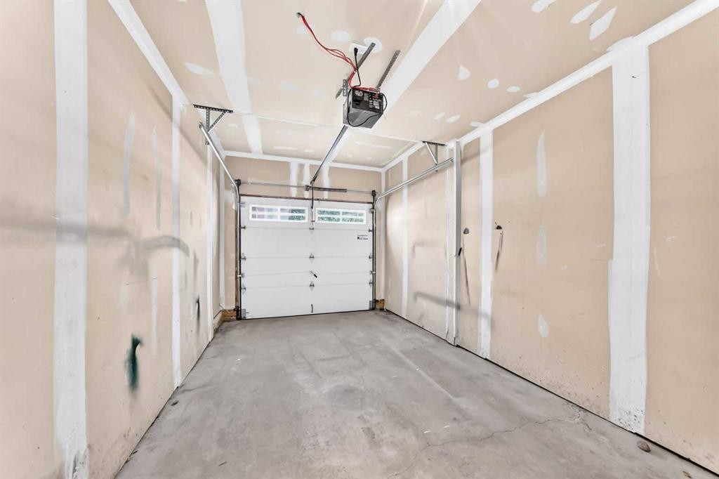 141 Pantego Lane Nw, Calgary, AB - Indoor Photo Showing Garage